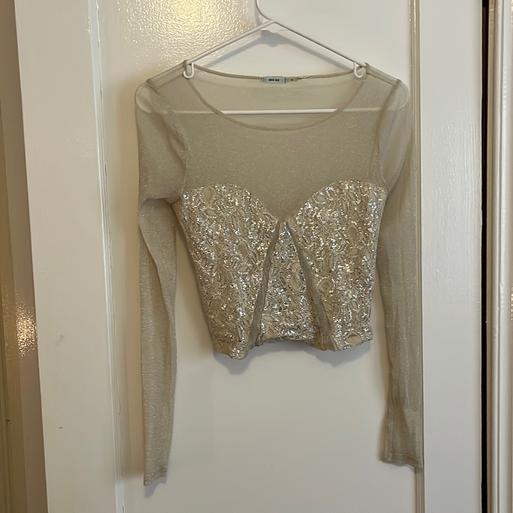 Sparkly crop long sleeve
